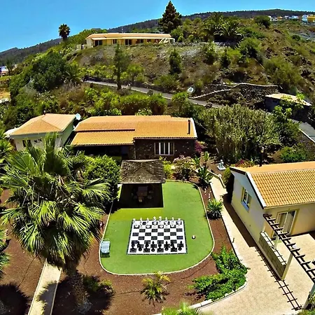 Casa Kiko Chio Holiday home